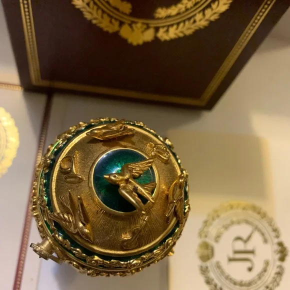Joan Rivers Imperial Treasures The Music Box Enamel Egg Figurine